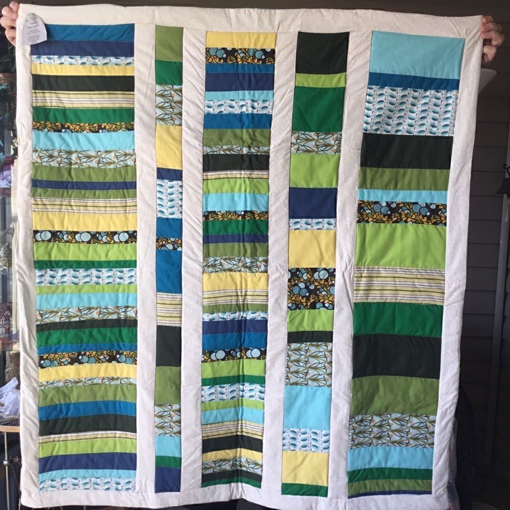 Handmade Quilt Colors of the Carolinas - Picture 3 of 16
